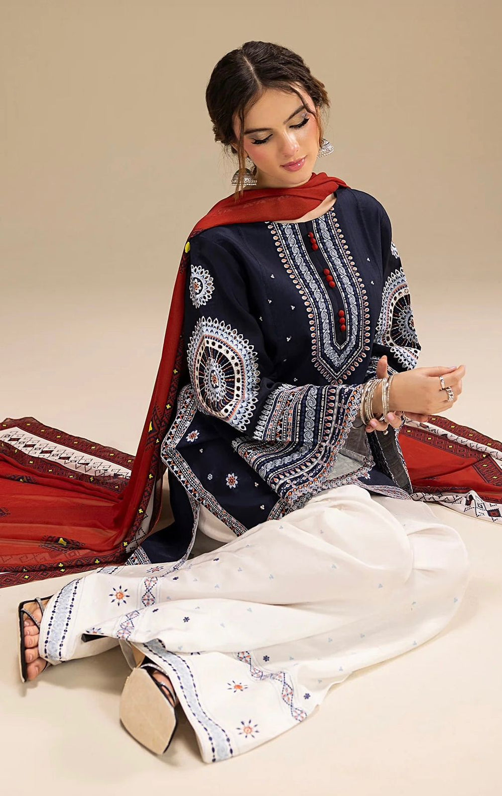 JAZMINE-HEAVY EMBROIDERED DHANAK 3pc (SL-1655)