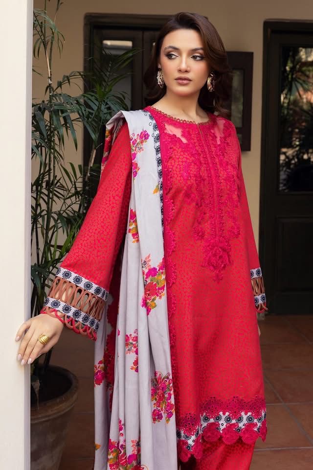 CHARIZMA EMBROIDERED DHANAK 3pc (SL4863)