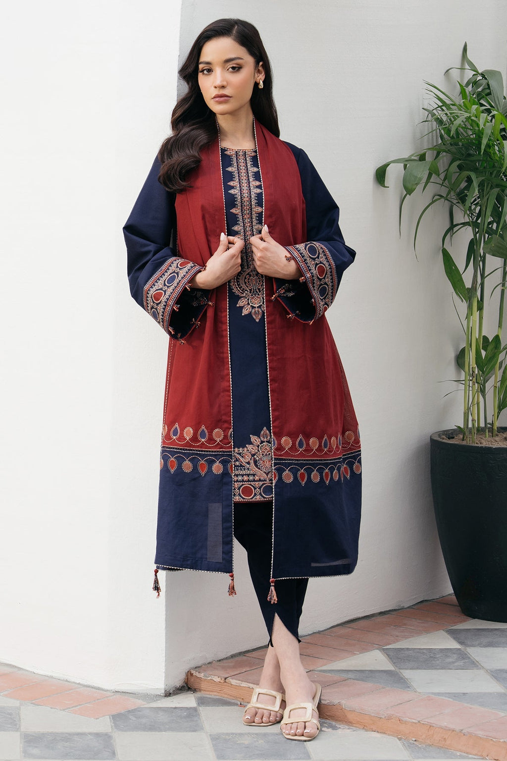 JAZMINE-EMBROIDERED DHANAK UNSTICHED 3PC (SL-9179)
