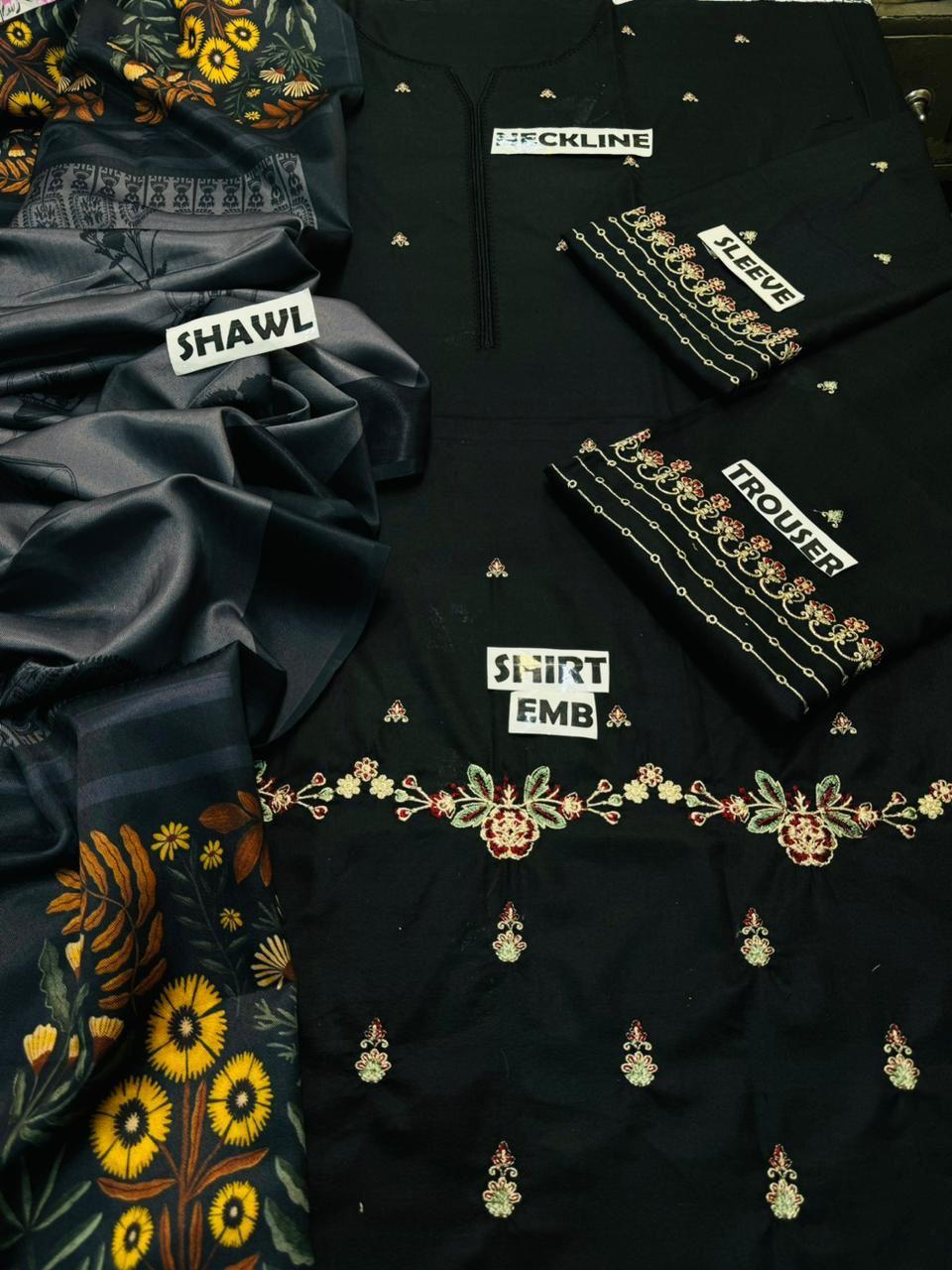 URGE  Dhanak Embroidered 3pc