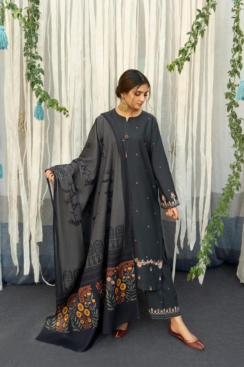 URGE  Dhanak Embroidered 3pc