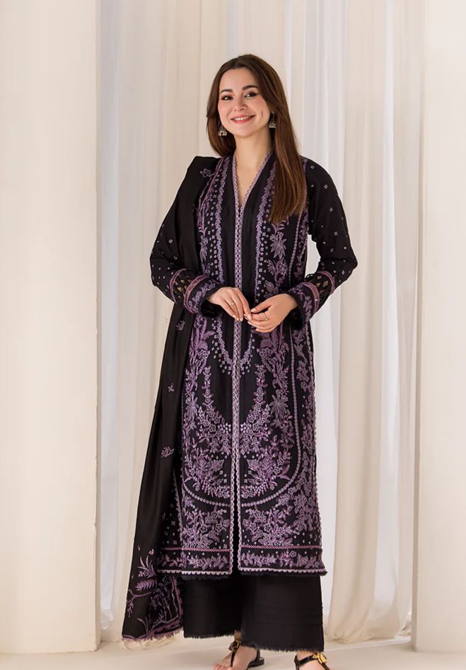 Sobia nazeer dhanak 3pc embroidered